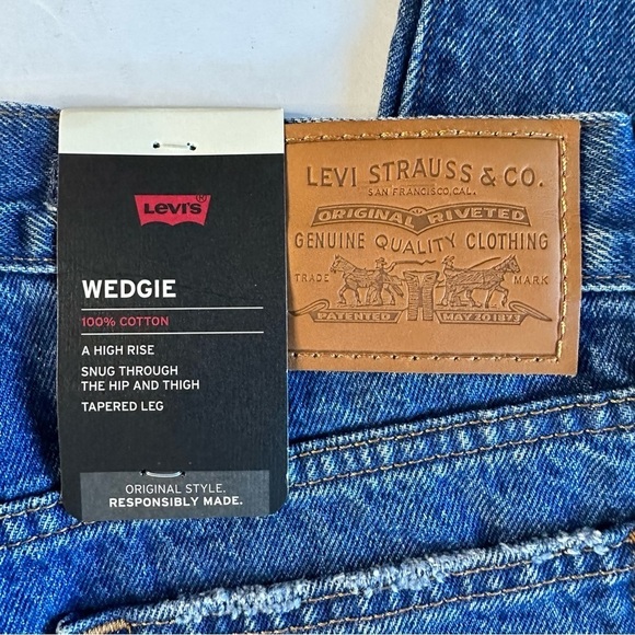 Levi’s Sz 25 “Big E” PREMIUM Wedgie Reproduction NWT - Picture 7 of 15